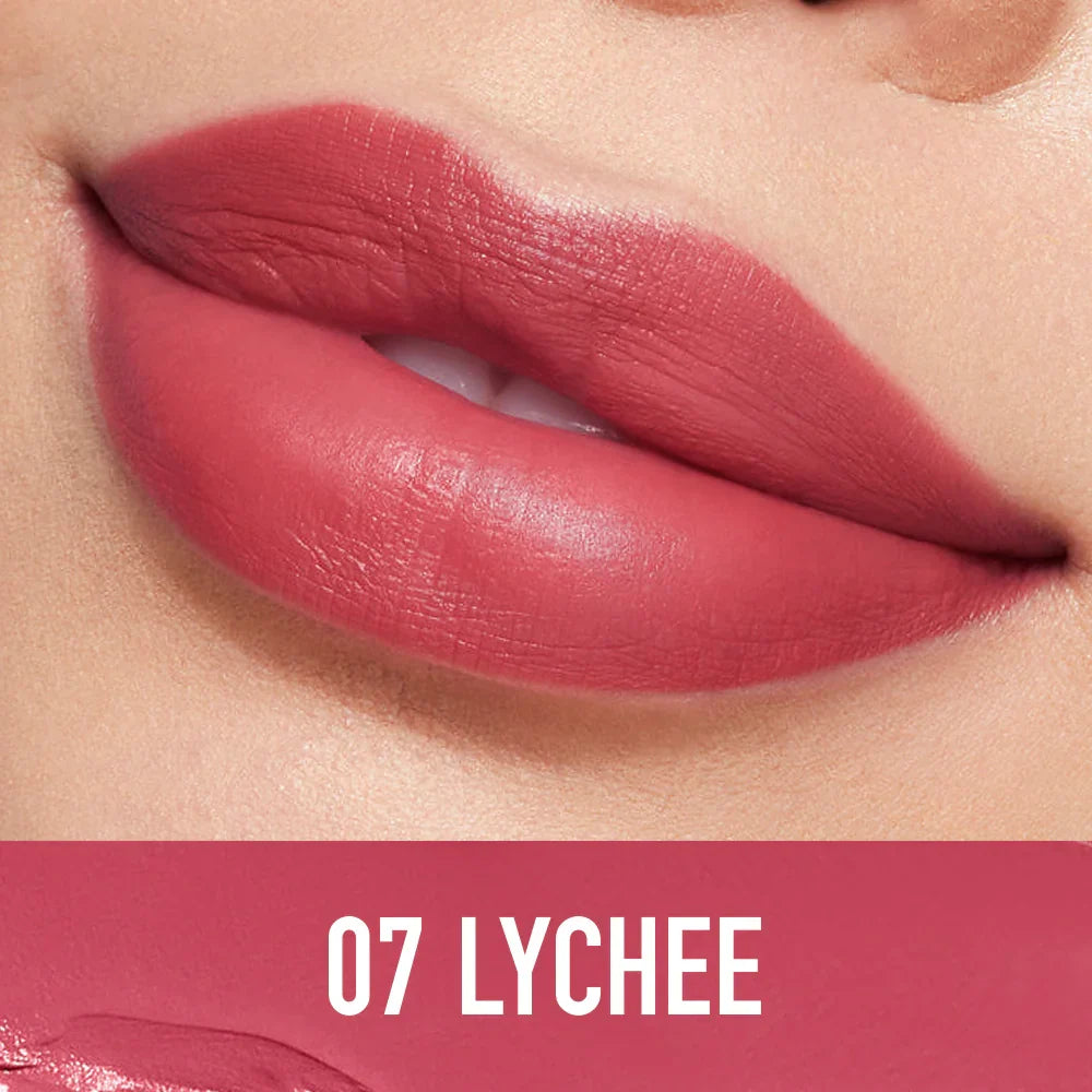 O.TWO.O Hydrating Satin Lipstick