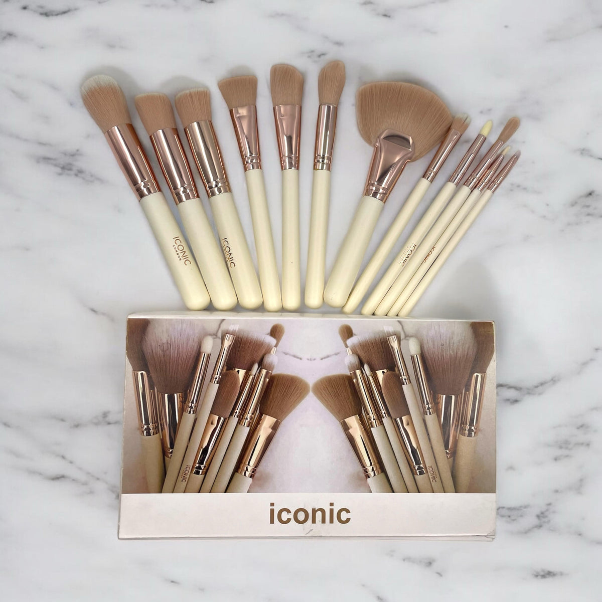 Iconic London 12 Pieces Makeup Brushes Set